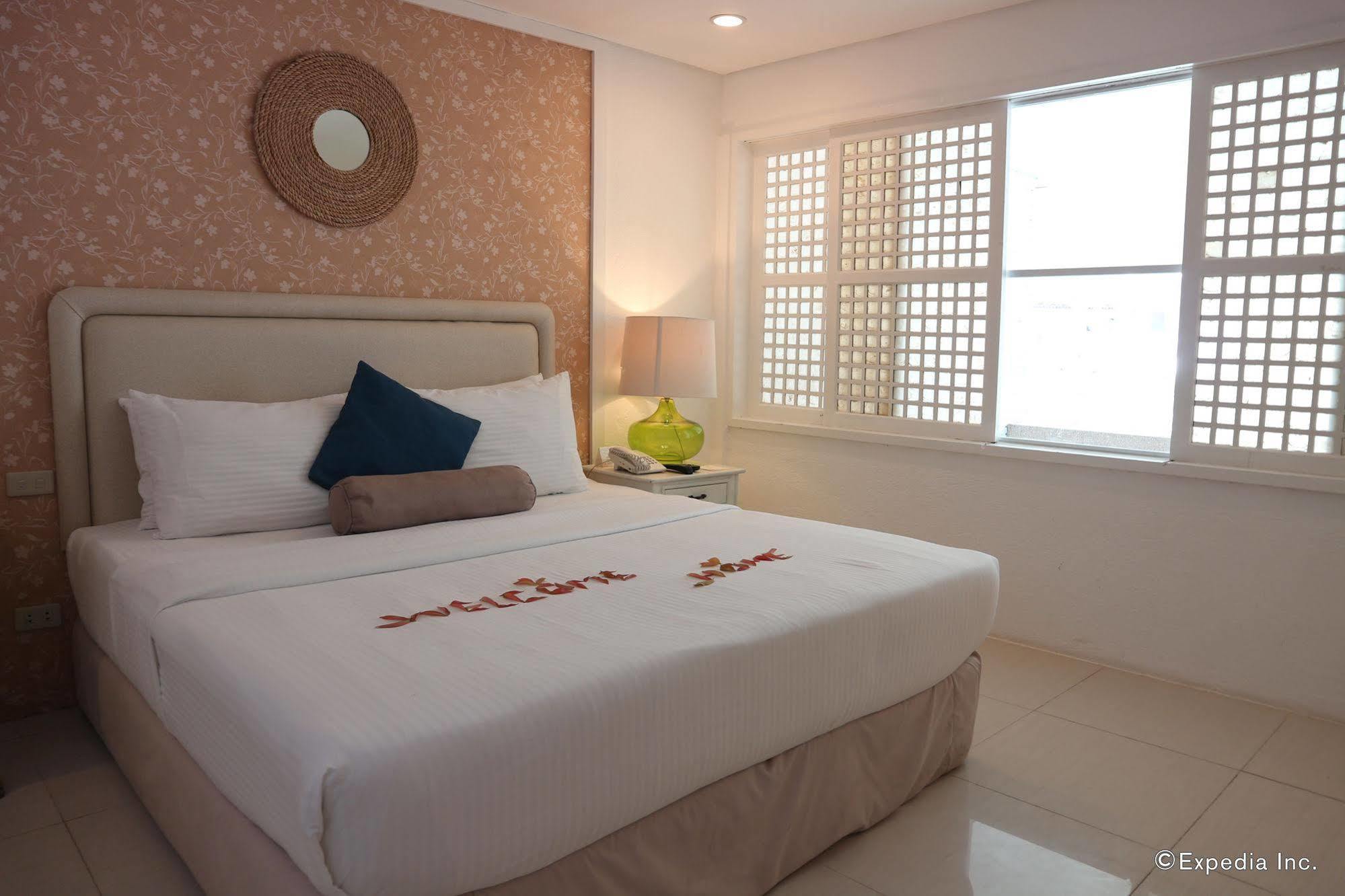 Sta. Monica Beach Club Dumaguete City Exteriör bild