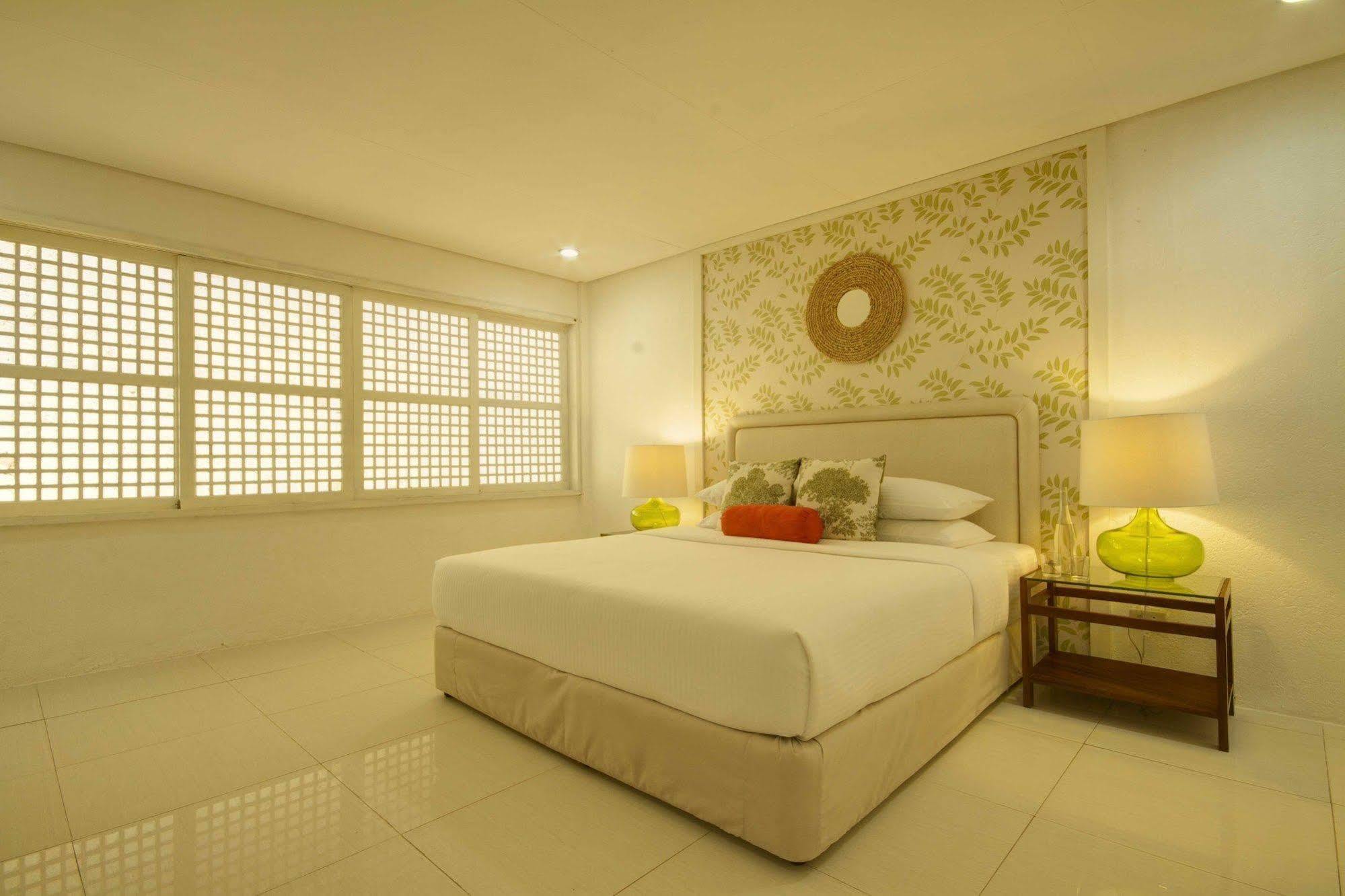 Sta. Monica Beach Club Dumaguete City Exteriör bild