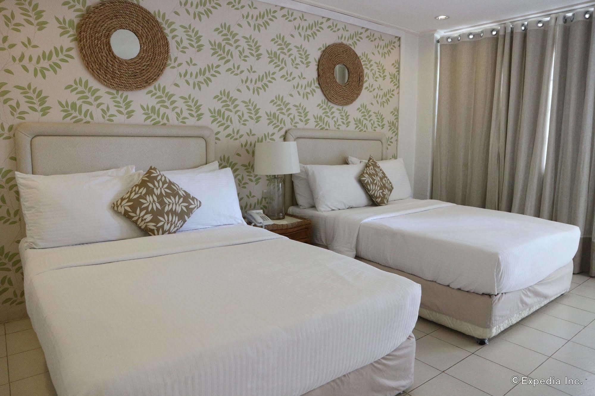 Sta. Monica Beach Club Dumaguete City Exteriör bild